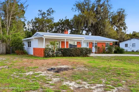 226 River Drive East Palatka FL 32131