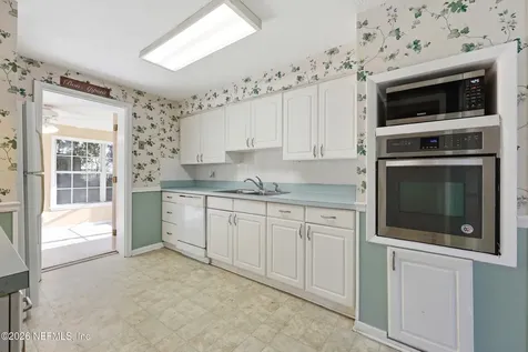 226 River Drive East Palatka FL 32131