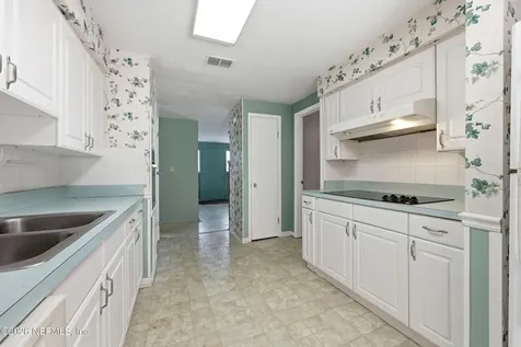 226 River Drive East Palatka FL 32131
