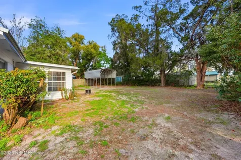 226 River Drive East Palatka FL 32131