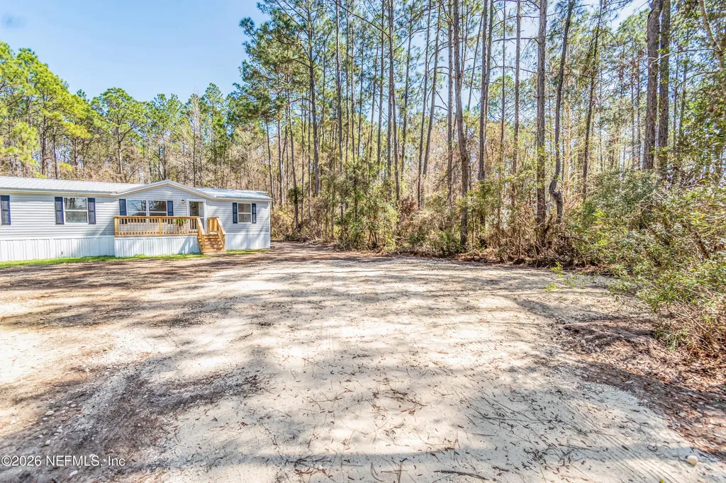 11017 N County Road 229 N Sanderson FL 32087