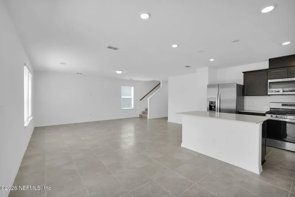 7039 Sandperch Street Jacksonville FL 32244