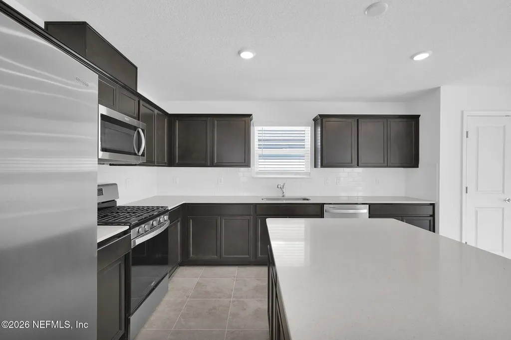 7039 Sandperch Street Jacksonville FL 32244