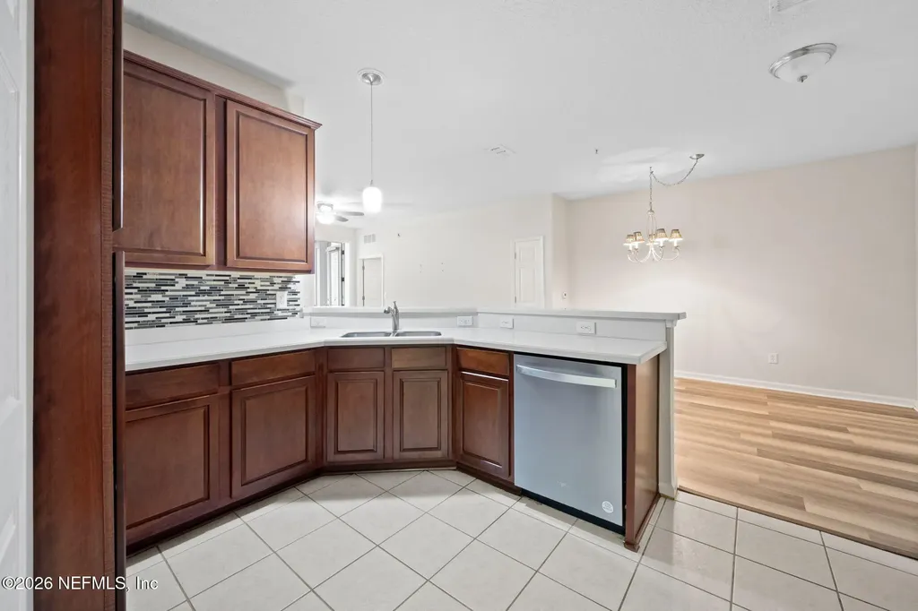 13364 Beach Boulevard Jacksonville FL 32224
