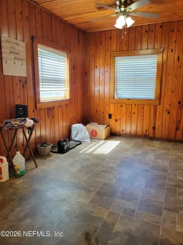 10507 Prospect Avenue Hampton FL 32044