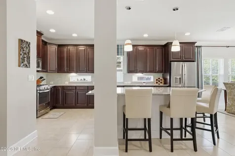 3747 Burnt Pine Drive Jacksonville FL 32224