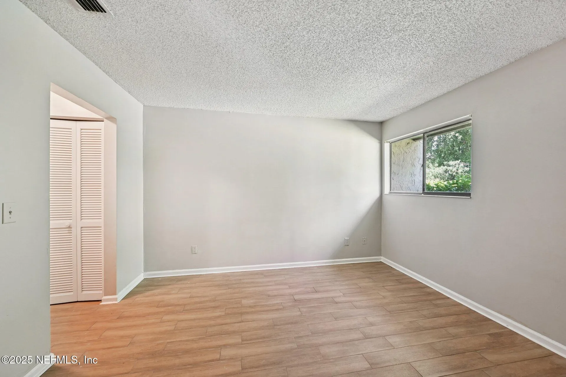 3801 Crown Point Road Jacksonville FL 32257