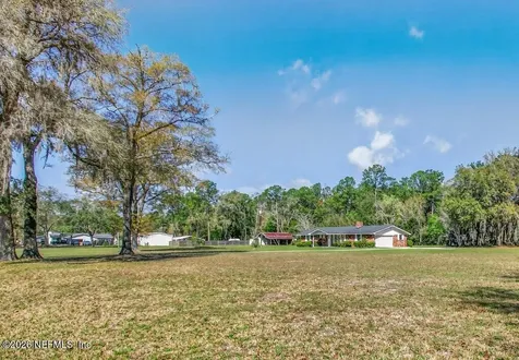 5785 George Hodges Road Macclenny FL 32063