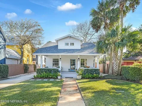 322 6th Street Atlantic Beach FL 32233
