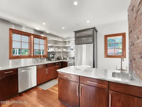 322 6th Street Atlantic Beach FL 32233
