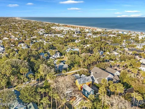 322 6th Street Atlantic Beach FL 32233