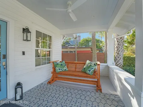 322 6th Street Atlantic Beach FL 32233