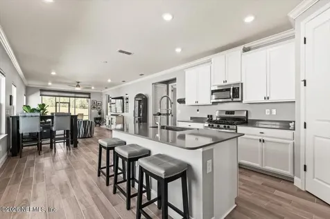 907 Stillwater Boulevard St. Johns FL 32259