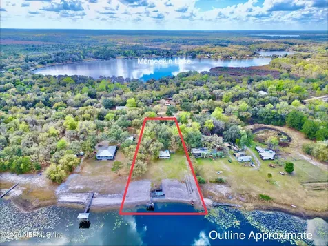 106 E Sunnyside Beach Road Hawthorne FL 32640