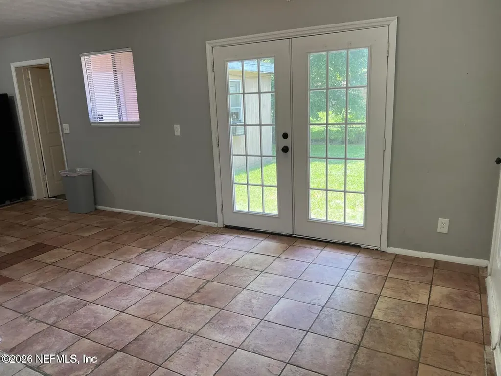 6634 Kinlock Drive Jacksonville FL 32219