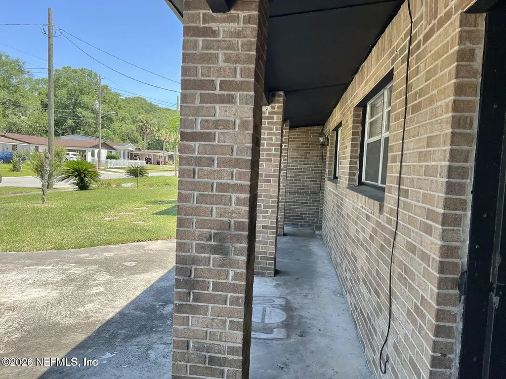 6634 Kinlock Drive Jacksonville FL 32219