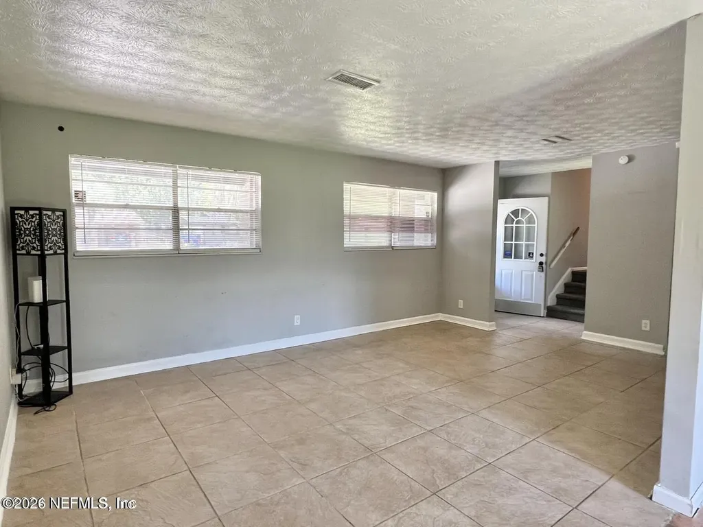 6634 Kinlock Drive Jacksonville FL 32219