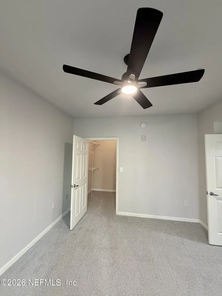 8539 Gate Parkway W Jacksonville FL 32216