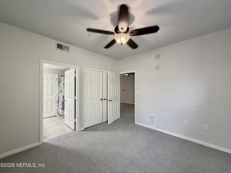 8539 Gate Parkway W Jacksonville FL 32216