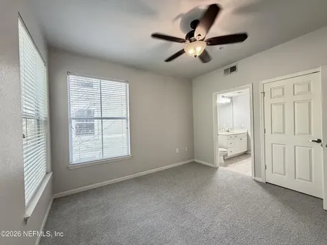 8539 Gate Parkway W Jacksonville FL 32216