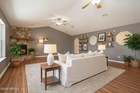 27189 Betina Drive Hilliard FL 32046