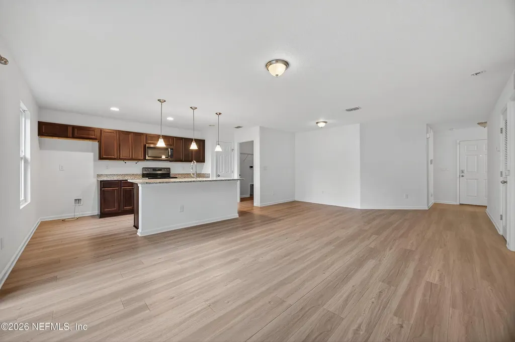5315 Colonial Avenue Jacksonville FL 32210