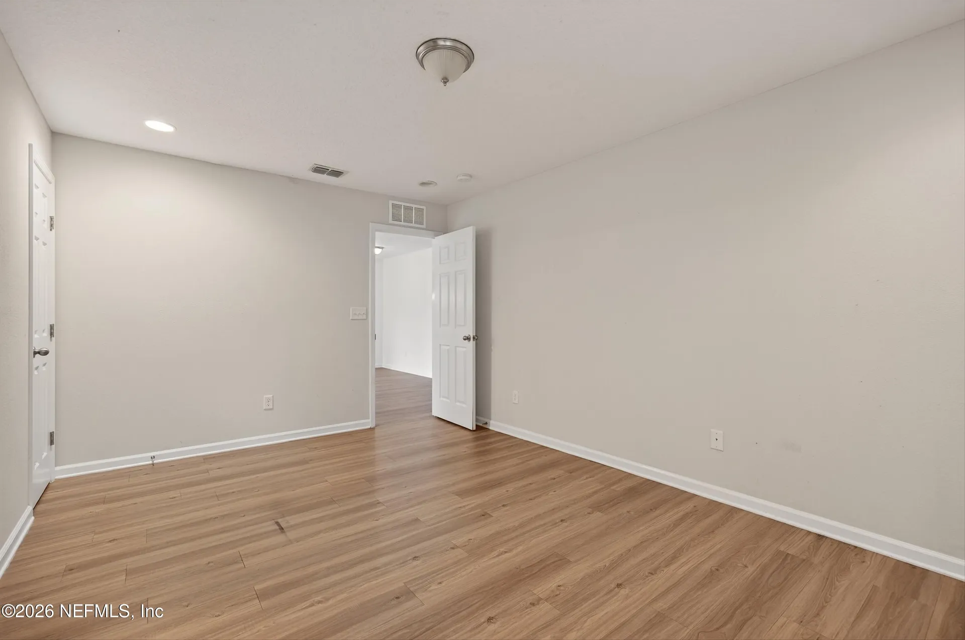5315 Colonial Avenue Jacksonville FL 32210