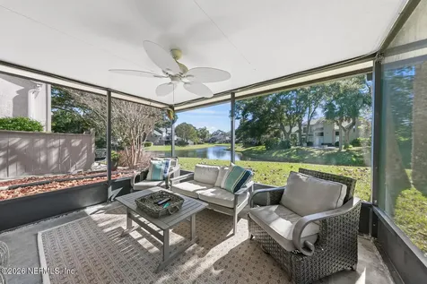 1007 Big Pine Key Atlantic Beach FL 32233