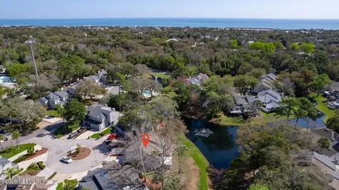 1007 Big Pine Key Atlantic Beach FL 32233