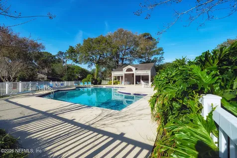 1007 Big Pine Key Atlantic Beach FL 32233