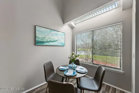 1007 Big Pine Key Atlantic Beach FL 32233