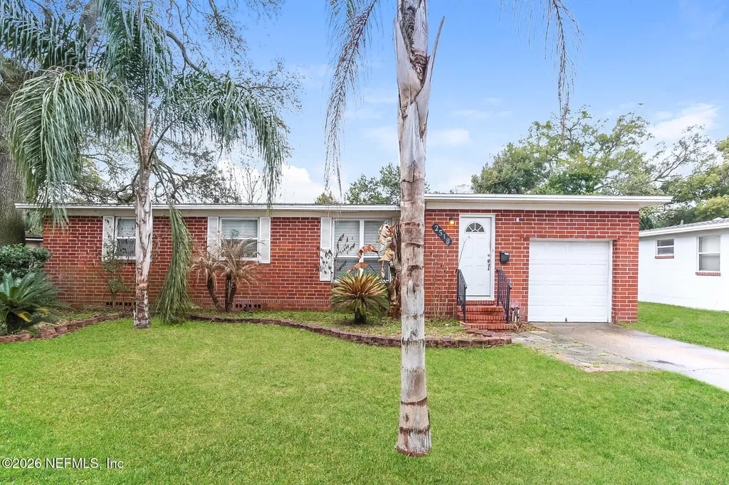 2518 Red Oak Drive Jacksonville FL 32211