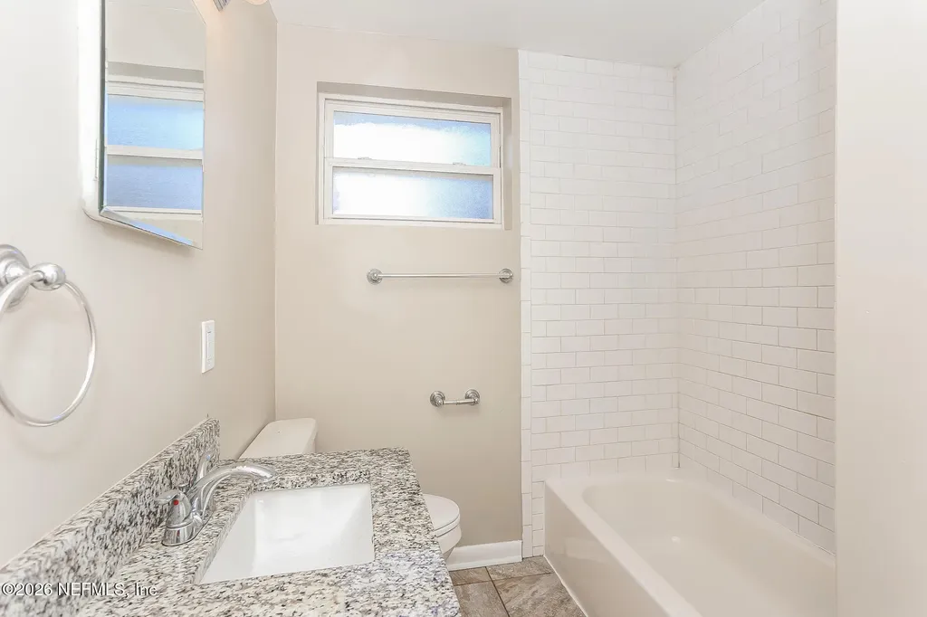2518 Red Oak Drive Jacksonville FL 32211