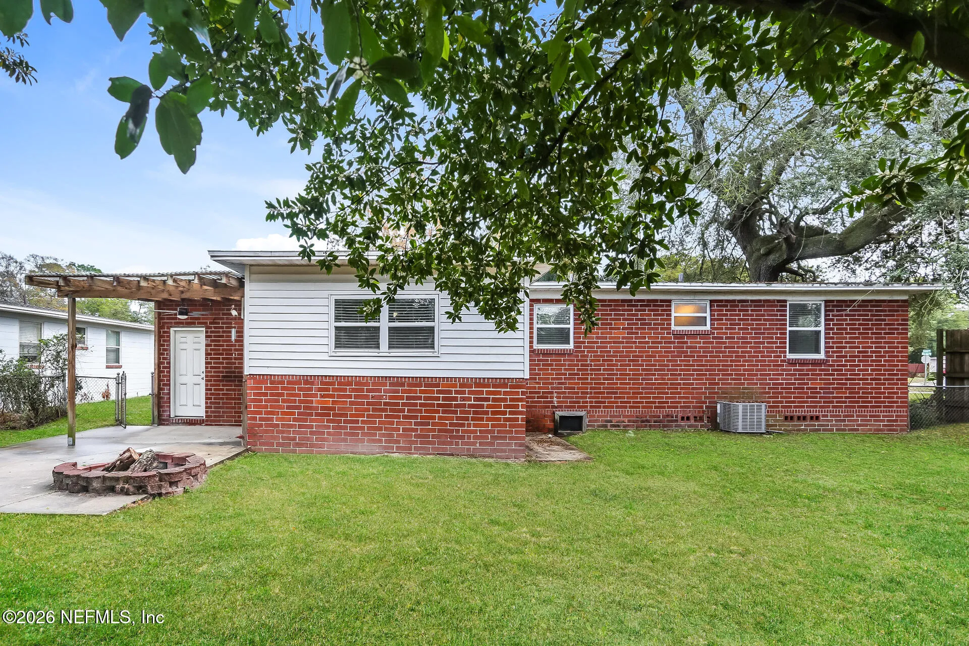 2518 Red Oak Drive Jacksonville FL 32211