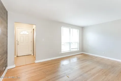 2518 Red Oak Drive Jacksonville FL 32211