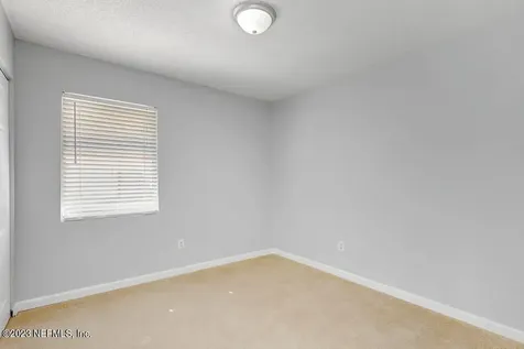 3811 Autumn Leaf Court Jacksonville FL 32246