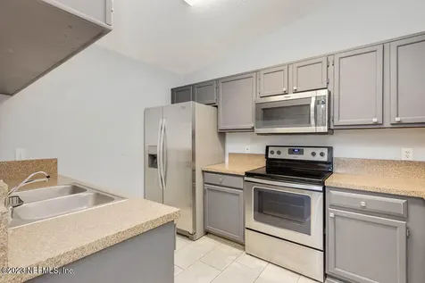 3811 Autumn Leaf Court Jacksonville FL 32246