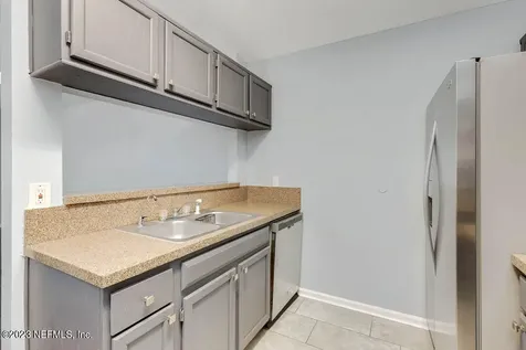 3811 Autumn Leaf Court Jacksonville FL 32246