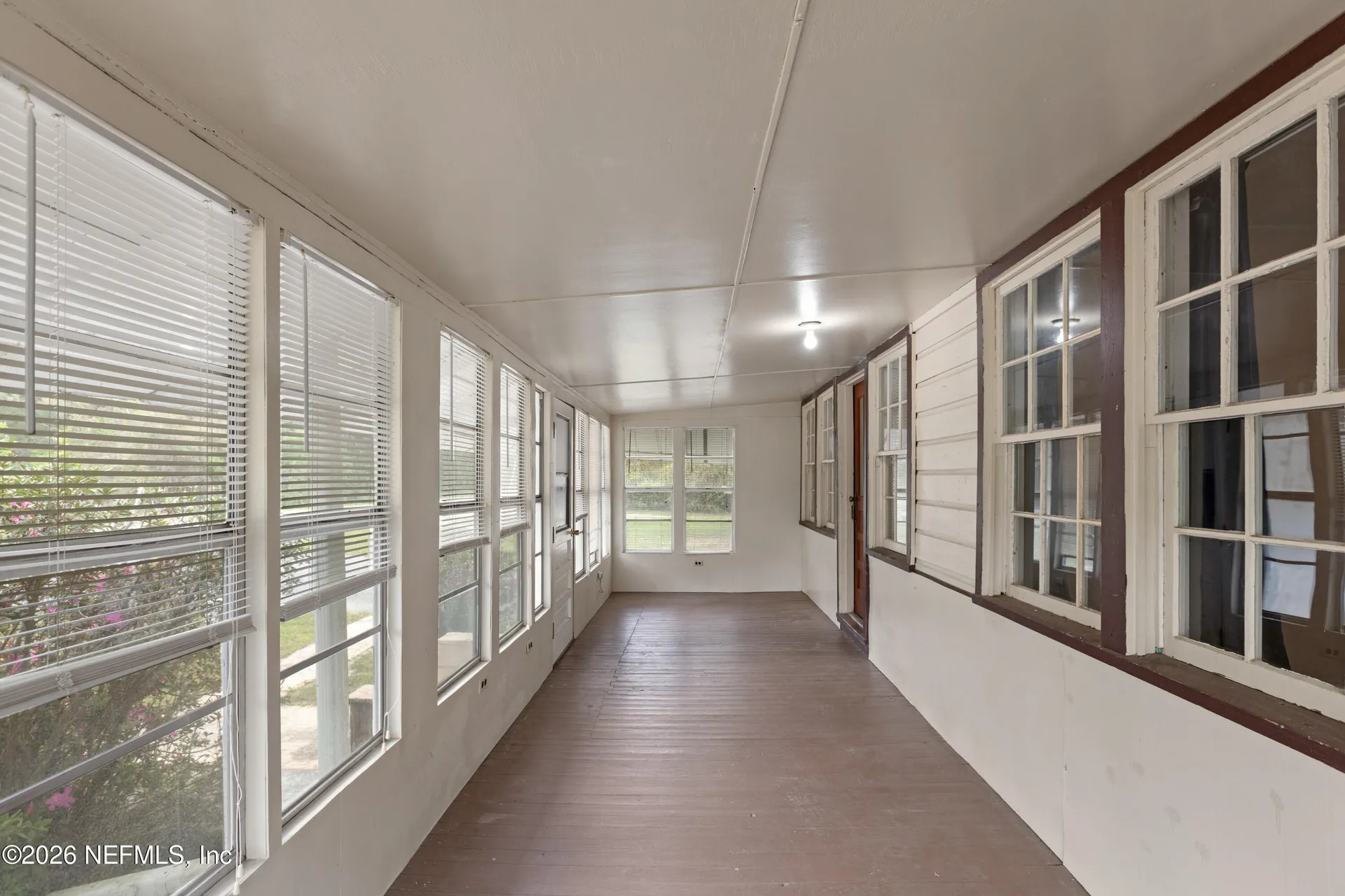 412 S County Road 21 Hawthorne FL 32640