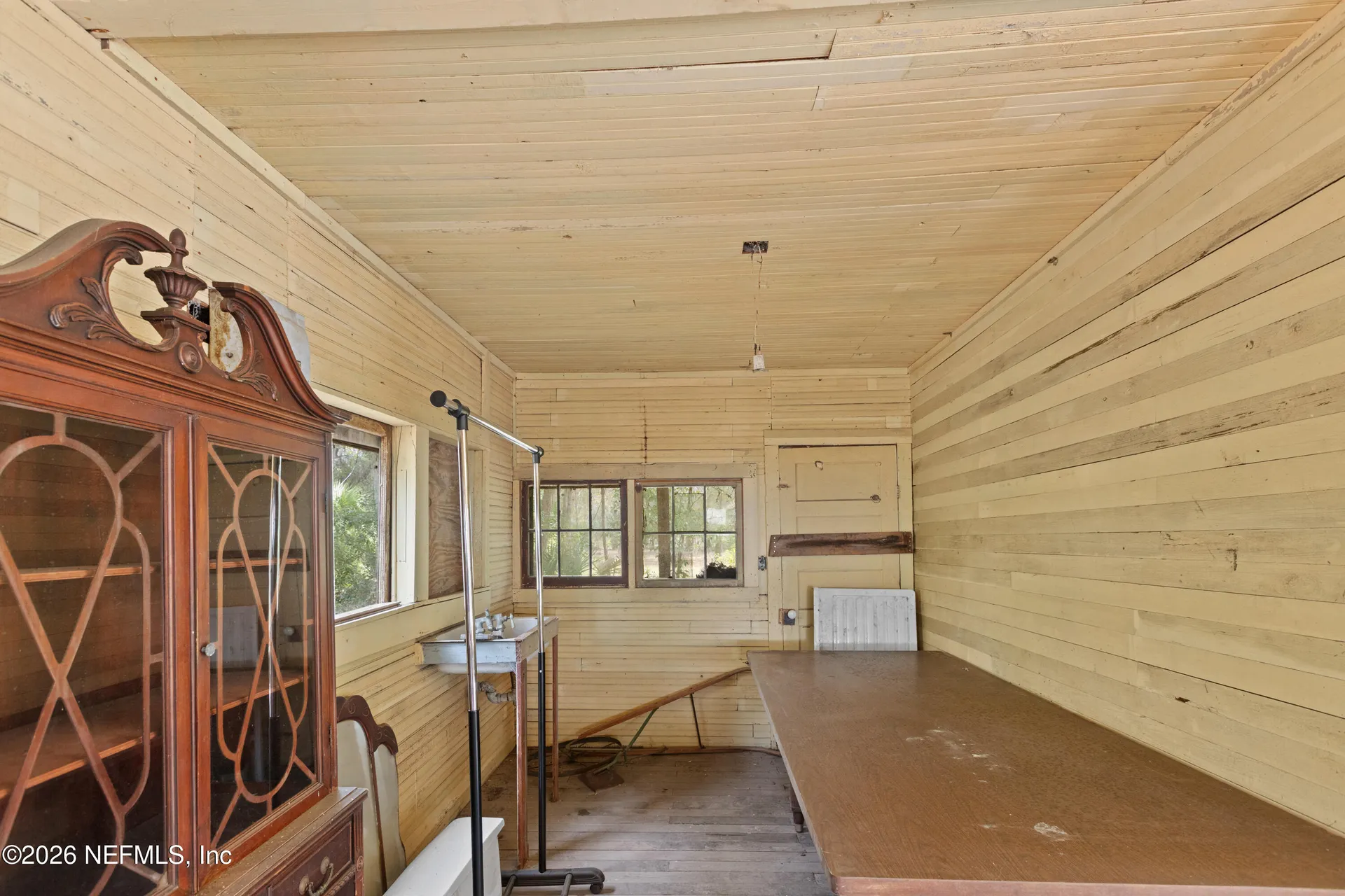 412 S County Road 21 Hawthorne FL 32640