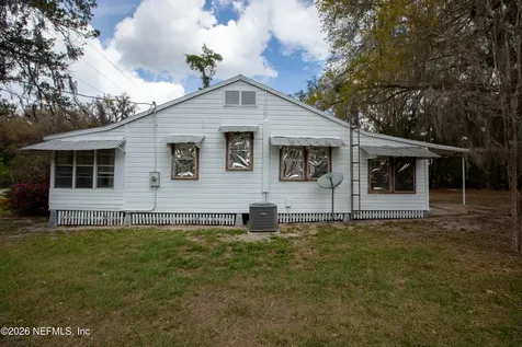 412 S County Road 21 Hawthorne FL 32640