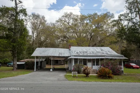412 S County Road 21 Hawthorne FL 32640