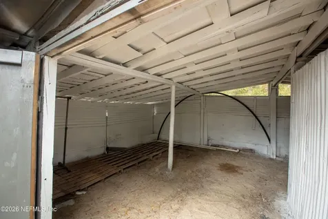 412 S County Road 21 Hawthorne FL 32640