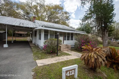 412 S County Road 21 Hawthorne FL 32640