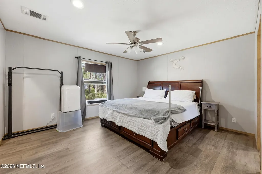 10555 Yeager Avenue Hastings FL 32145