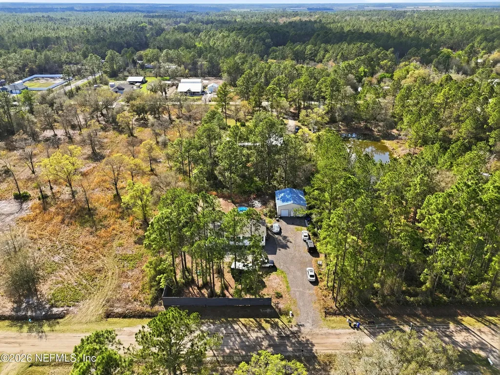 10555 Yeager Avenue Hastings FL 32145