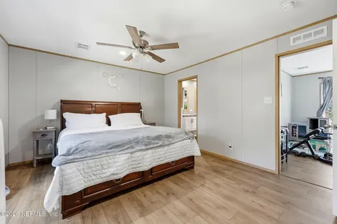 10555 Yeager Avenue Hastings FL 32145