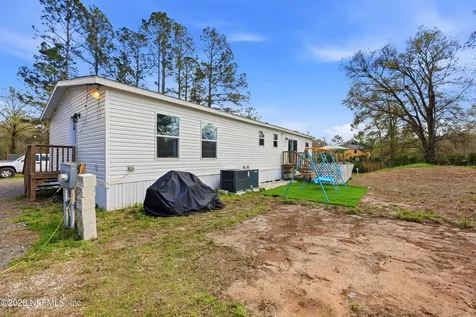 10555 Yeager Avenue Hastings FL 32145