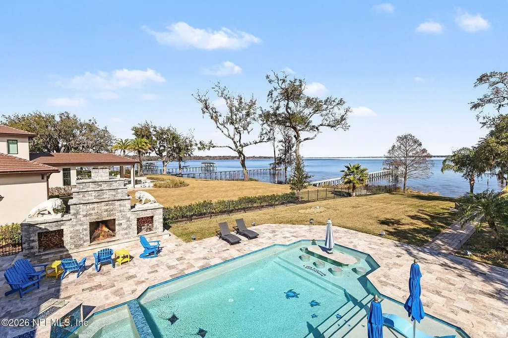 1402 Wilkies Point Road Green Cove Springs FL 32043