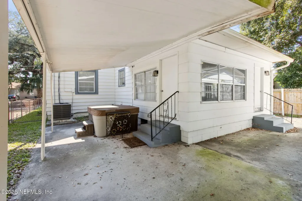3023 Plum Street Jacksonville FL 32205